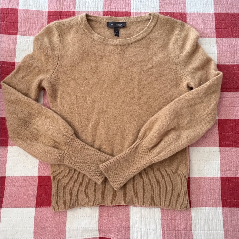 The Limited Camel Crew Neck 100% Cashmere Sweater women’s size medium